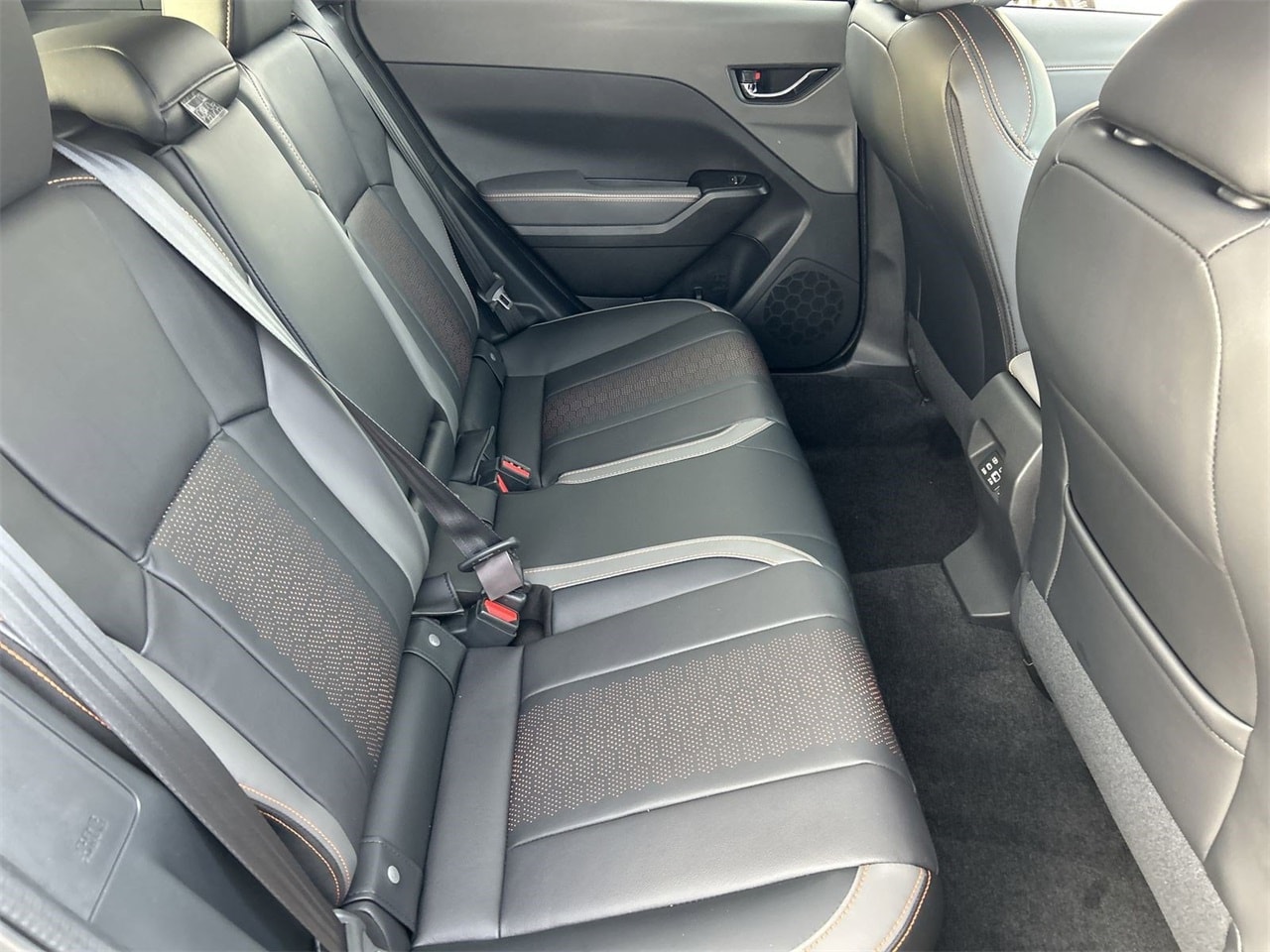 New 2026 Crystal Black Silica Subaru Limited image 9