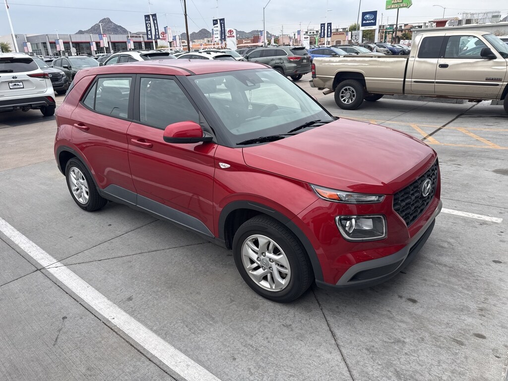 Used 2022 Hyundai Venue SE SUV