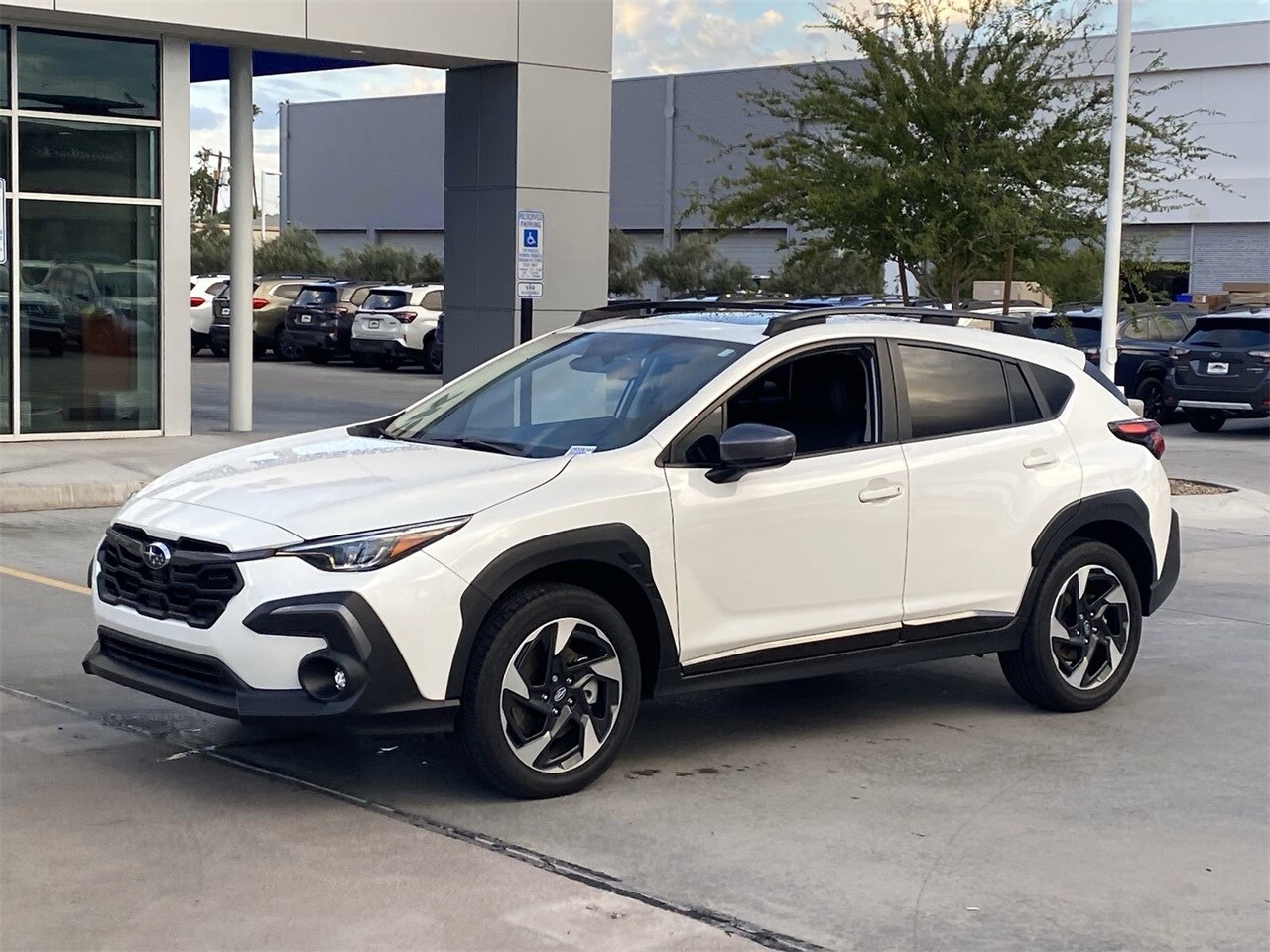 2024 Subaru Crosstrek Limited photo 4