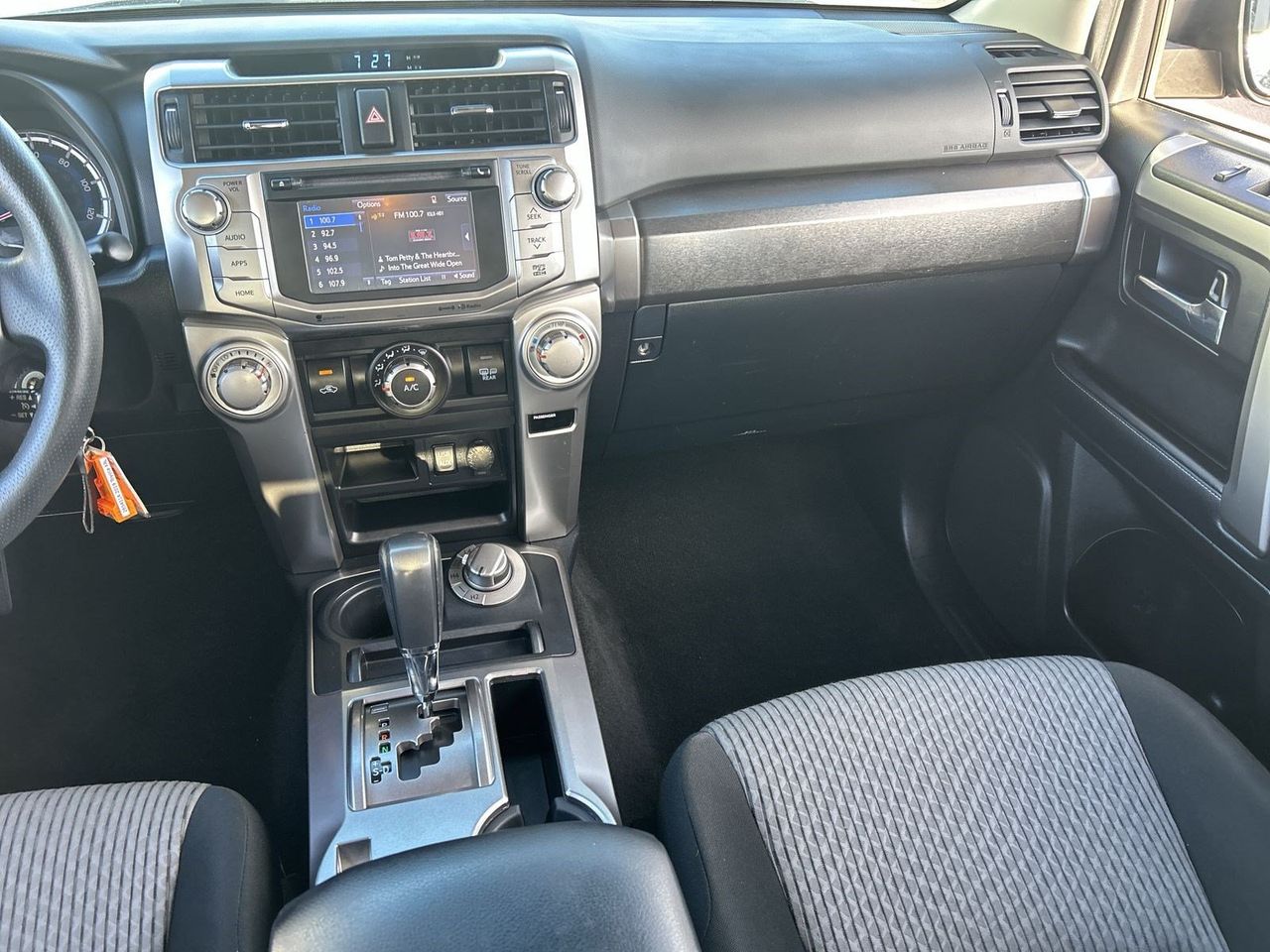 Used 2019 Midnight Black Metallic Toyota SR5 image 13