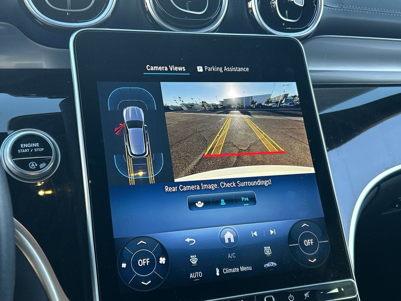 Used 2025 Polar White Mercedes-Benz GLC 300 image 23