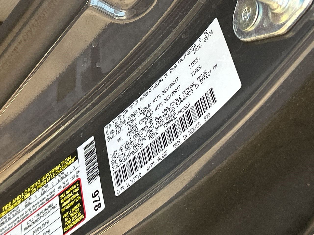 Used 2024 Underground Toyota SR5 image 29