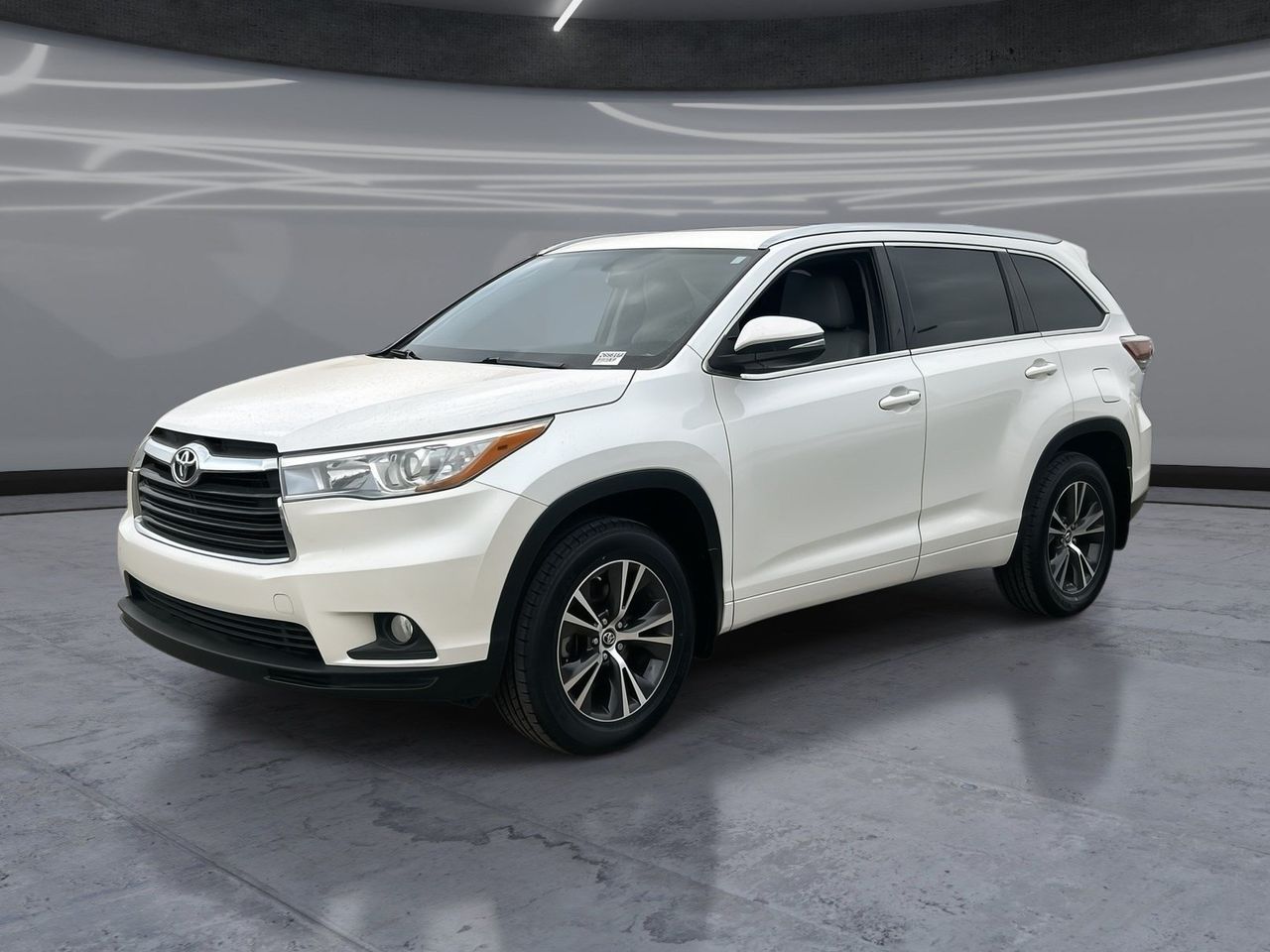 2016 Toyota Highlander