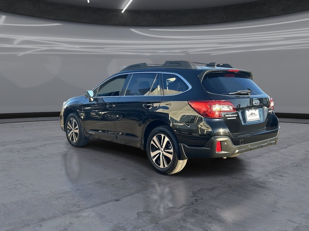 Used 2018 Subaru Outback 2.5i SUV