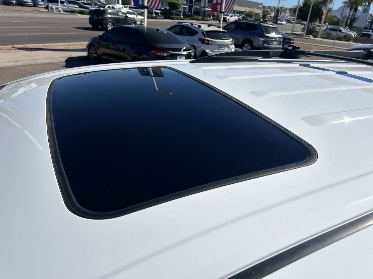 Used 2018 Super White Toyota SE image 18