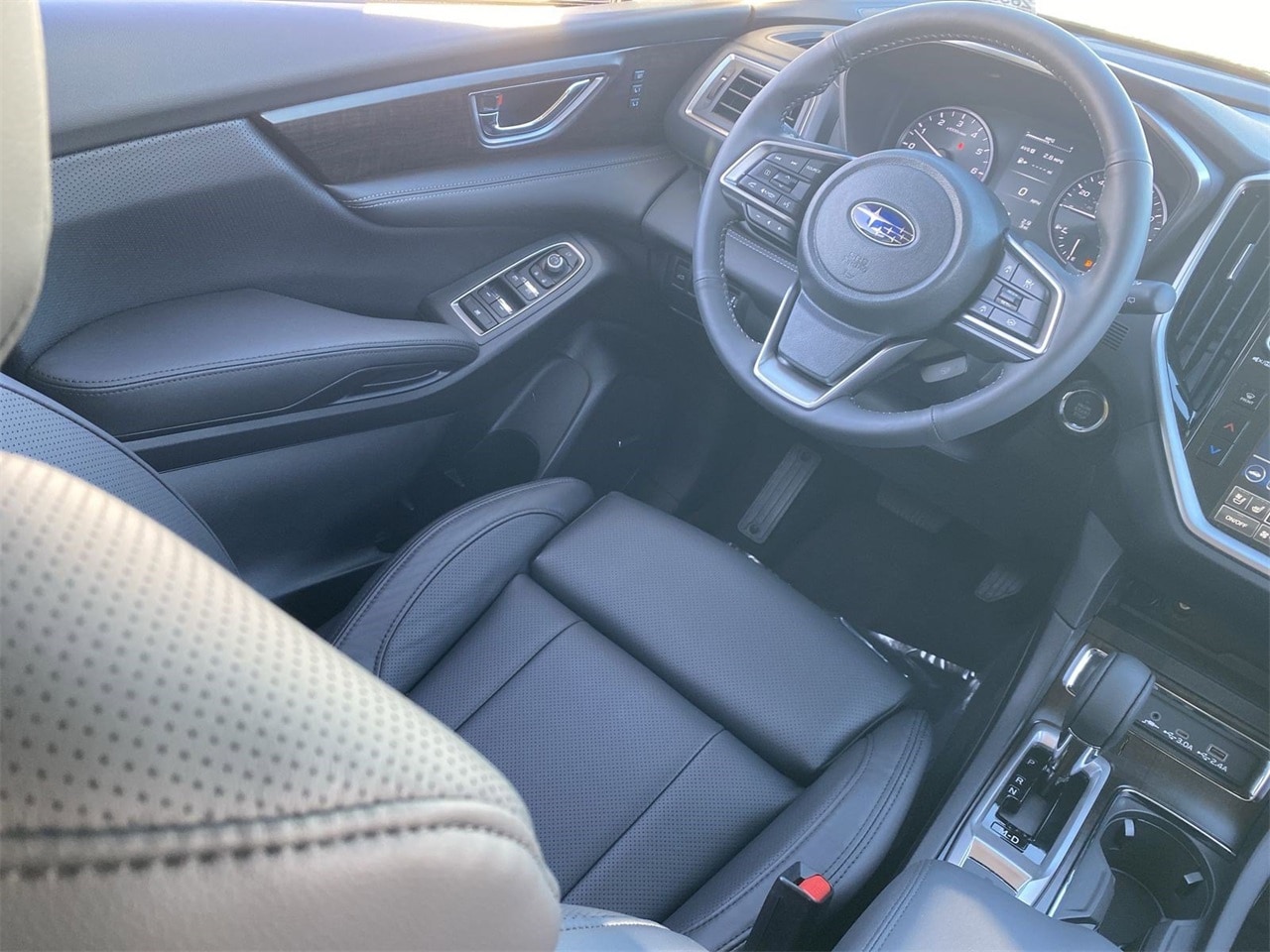 New 2026 Sapphire Blue Pearl Subaru Touring 7-Passenger image 10