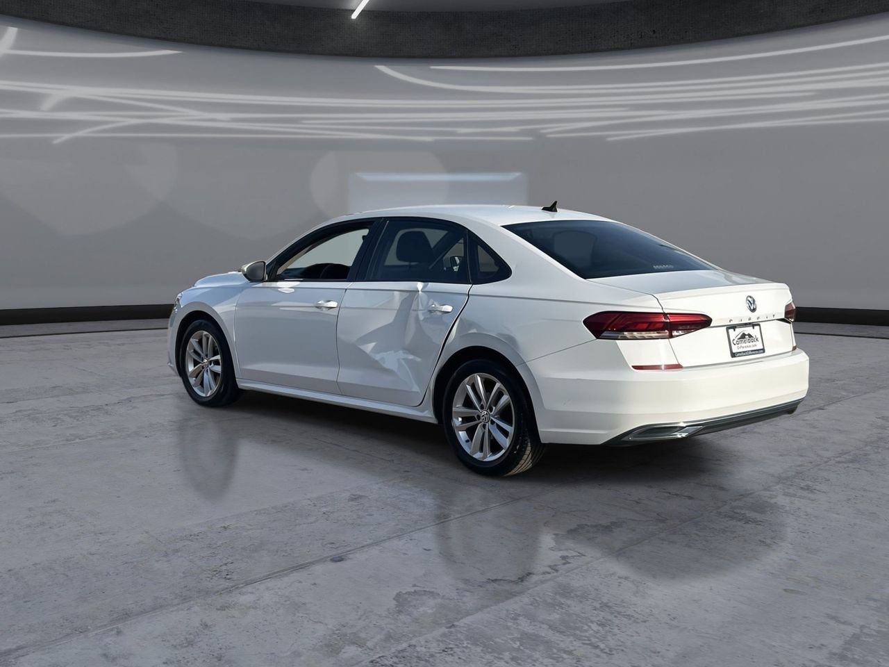 Used 2020 Pure White Volkswagen 2.0T S image 4