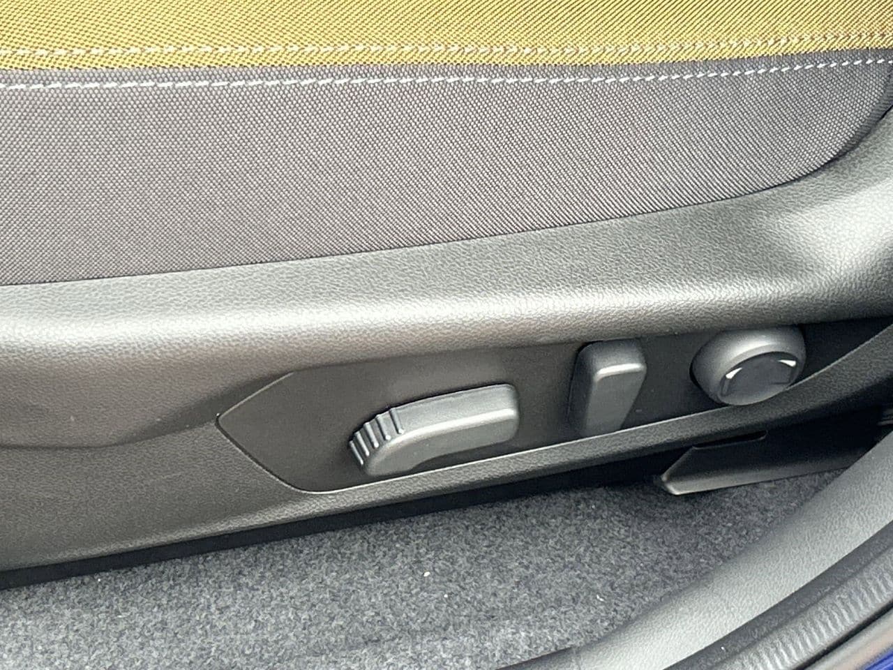 New 2026 Sapphire Blue Pearl Subaru Sport Hybrid image 16