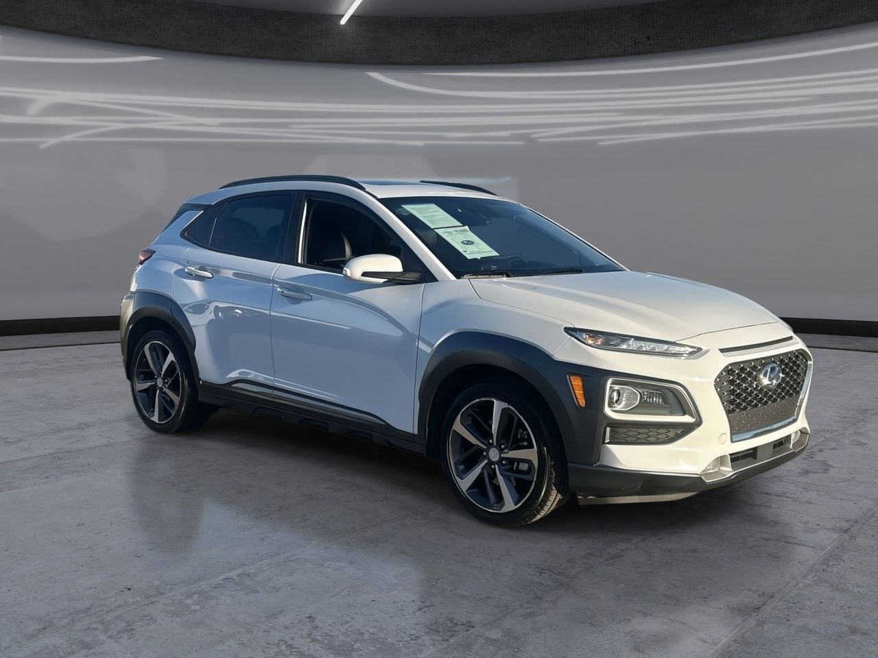 Used 2019 Chalk White Hyundai Ultimate image 2