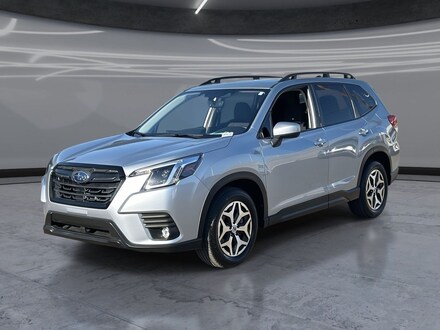 2024 Subaru Forester Premium SUV