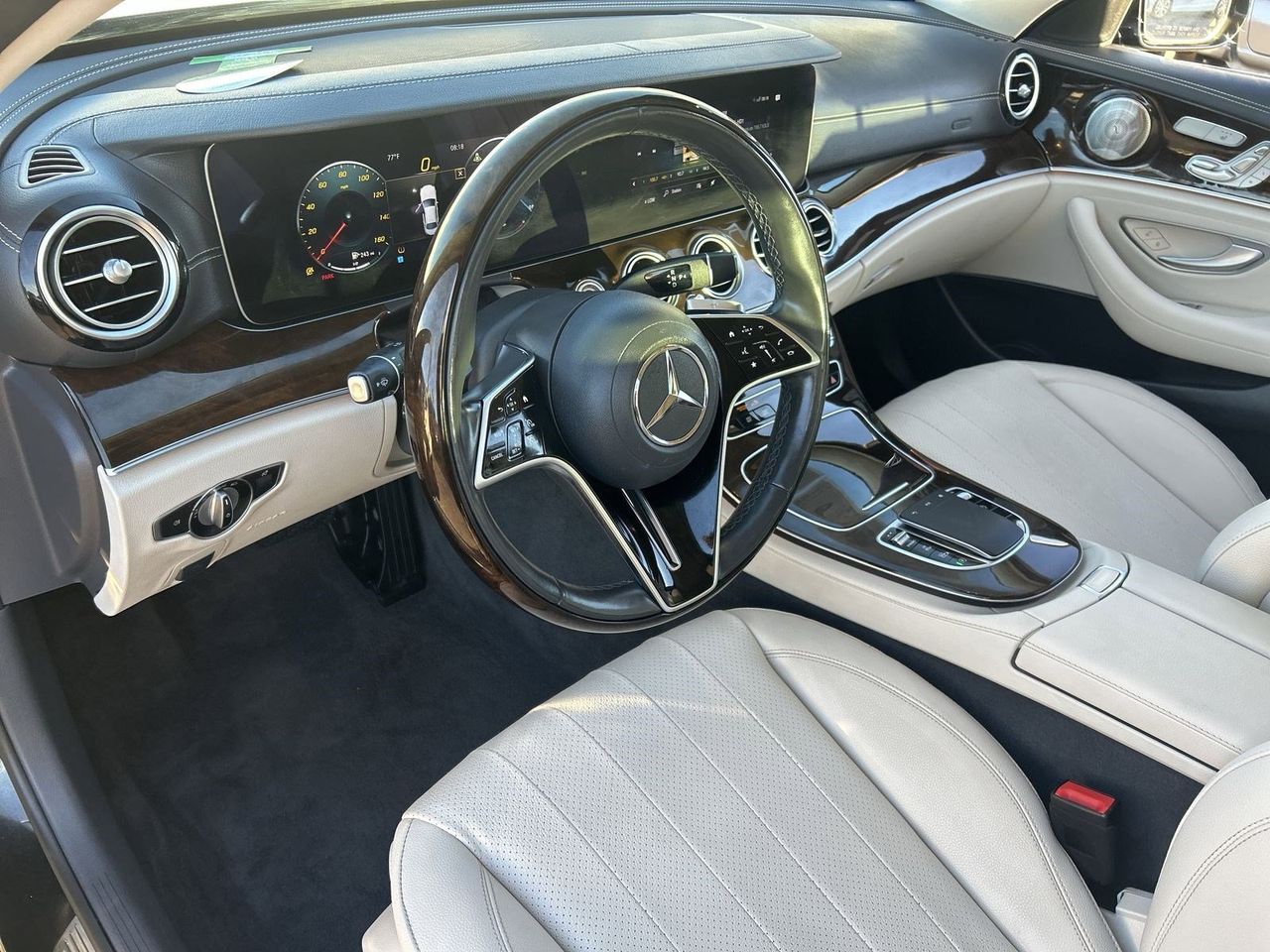 Used 2022 Obsidian Black Mercedes-Benz E 350 image 14