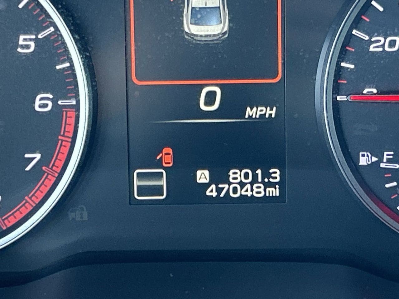 Used 2022 Ceramic White Subaru Base image 28