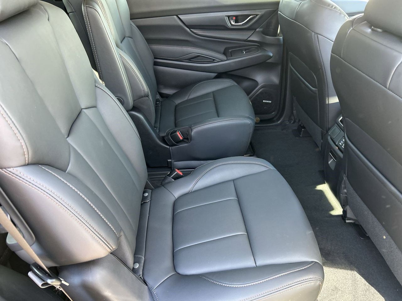 2026 Subaru Ascent Limited Bronze Edition - Photo 9