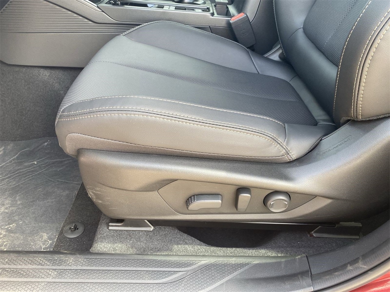 New 2026 Crimson Red Pearl Subaru Limited image 16