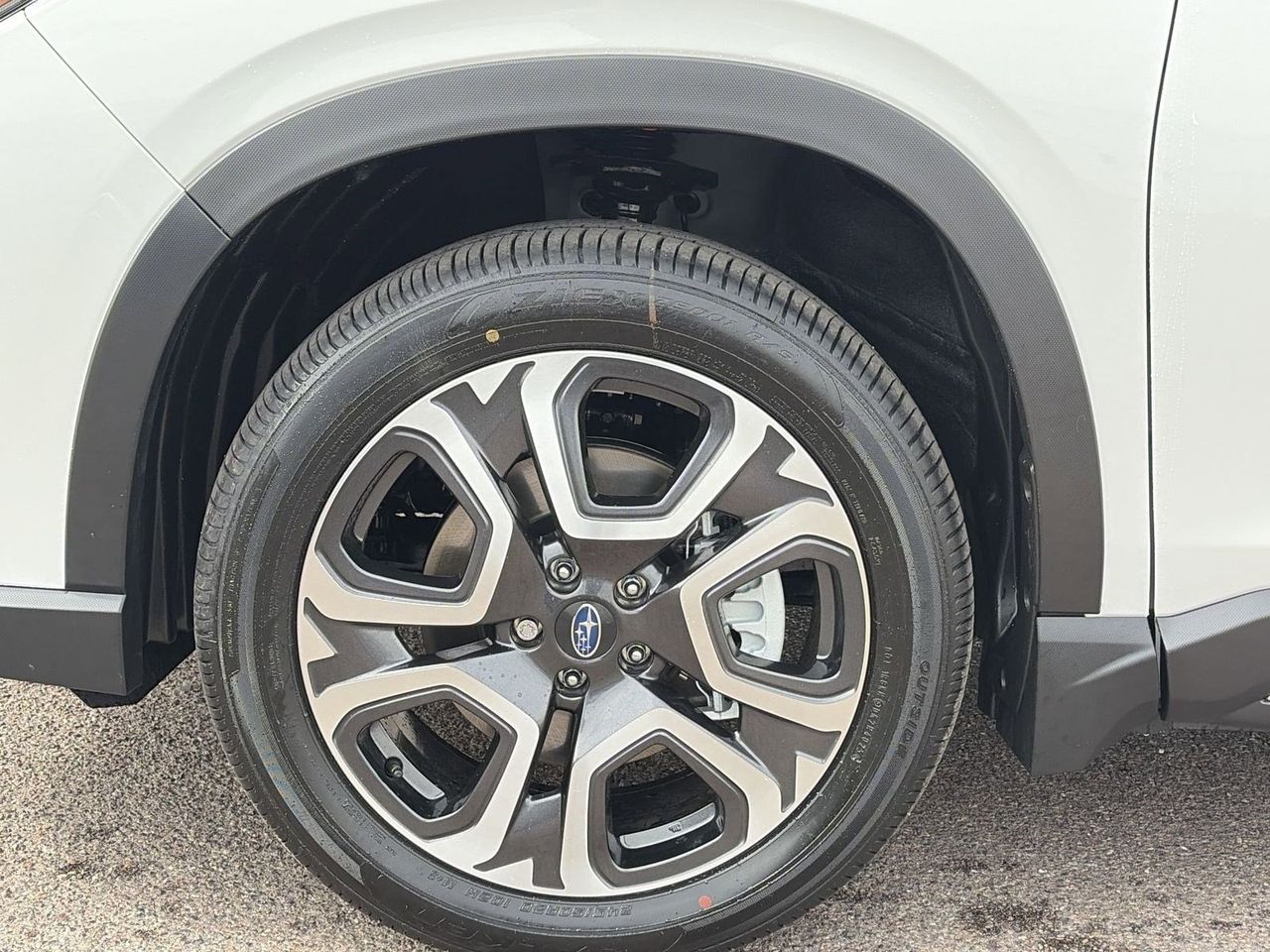 New 2026 Crystal White Pearl Subaru Touring 7-Passenger image 6