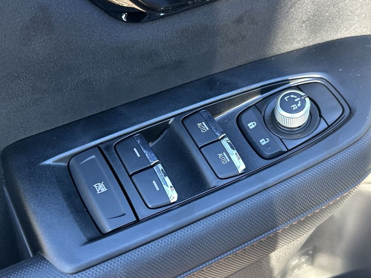 New 2026 Magnetite Gray Subaru Sport Onyx Edition image 17