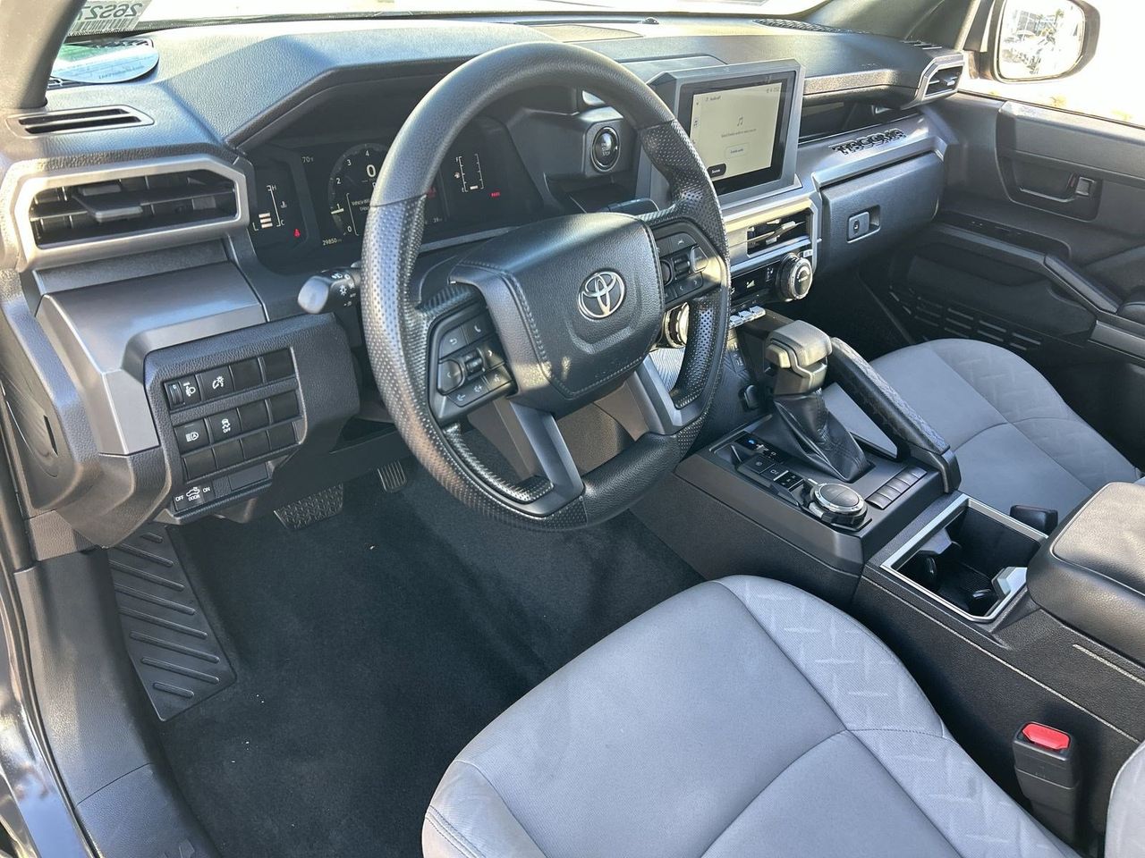 Used 2024 Underground Toyota SR5 image 15