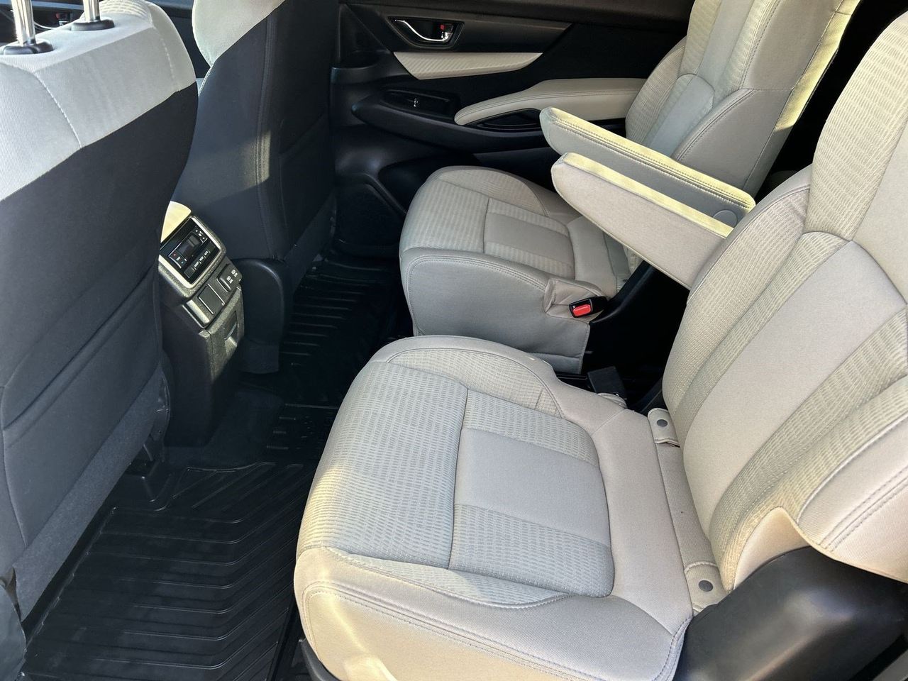 Used 2020 Crystal White Pearl Subaru Premium image 14