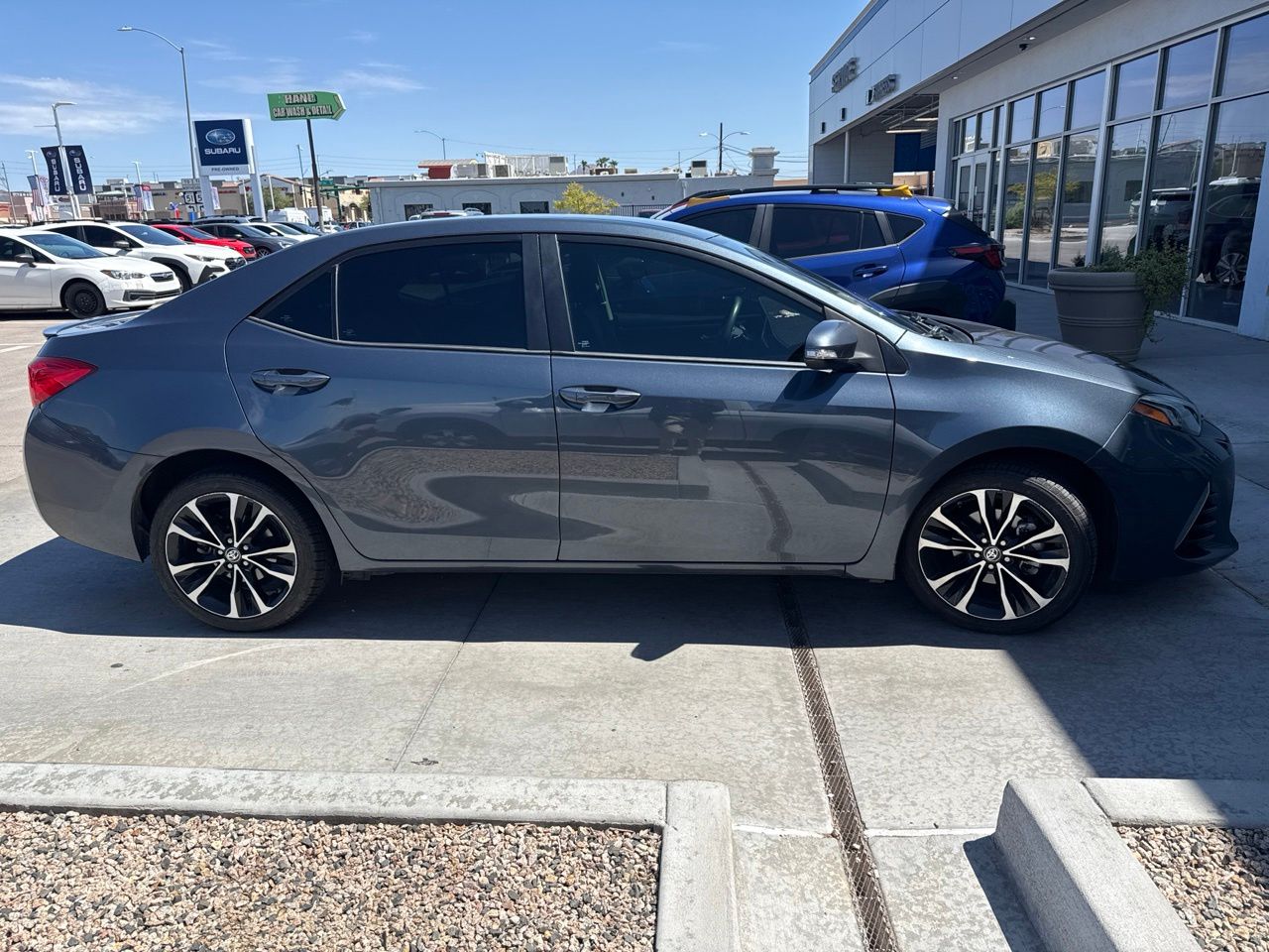 Used 2018 Slate Metallic Toyota SE image 15