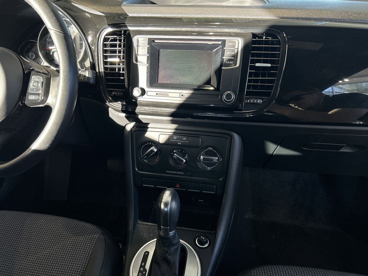 Used 2019 Silk Blue Metallic Volkswagen 2.0T S image 12