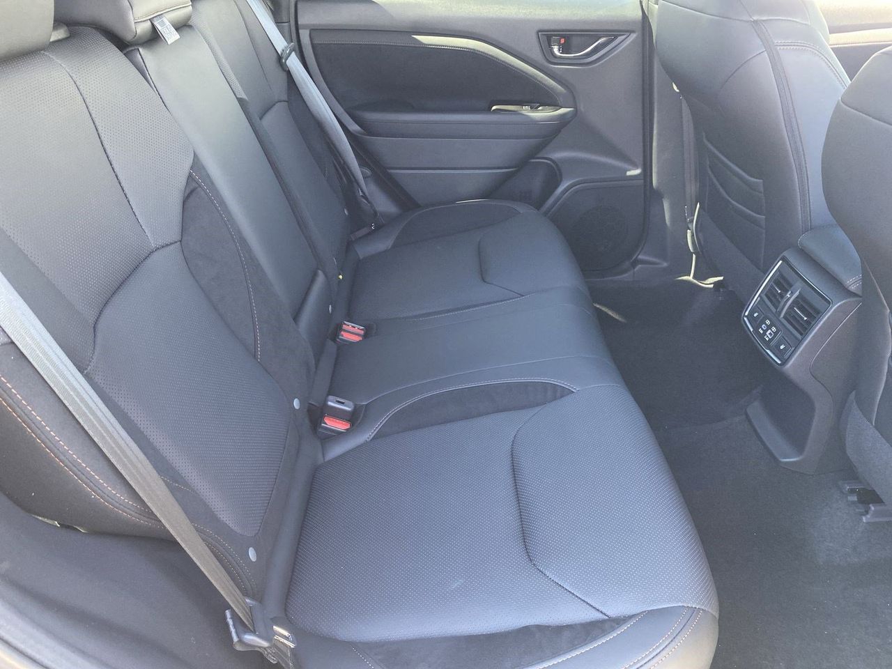 New 2026 River Rock Pearl Subaru Touring Hybrid image 9