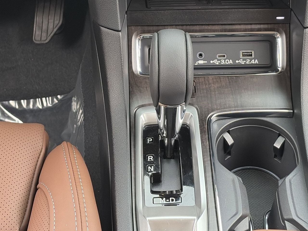 New 2026 Crystal White Pearl Subaru Touring 7-Passenger image 27