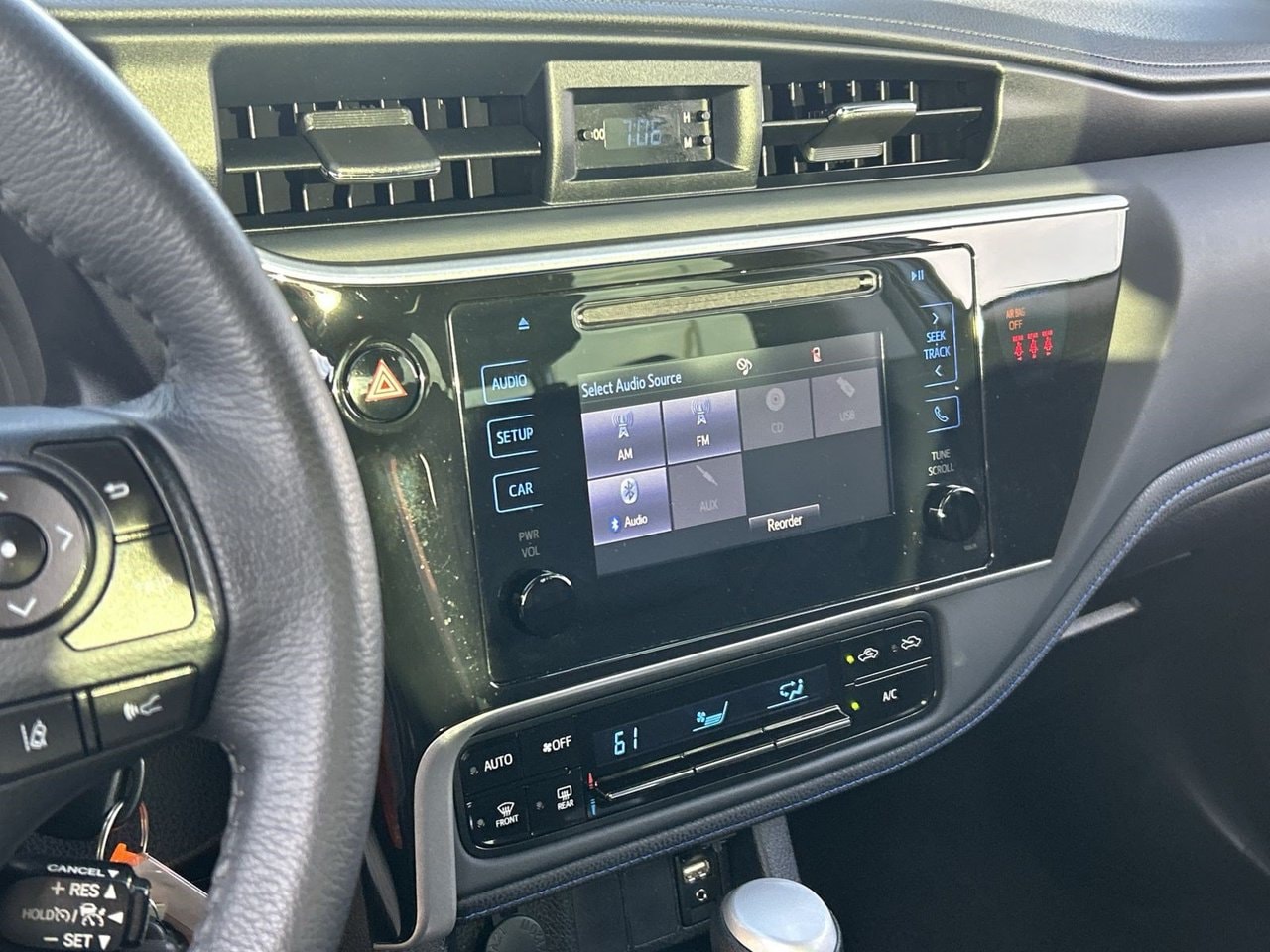 Used 2018 Slate Metallic Toyota SE image 22