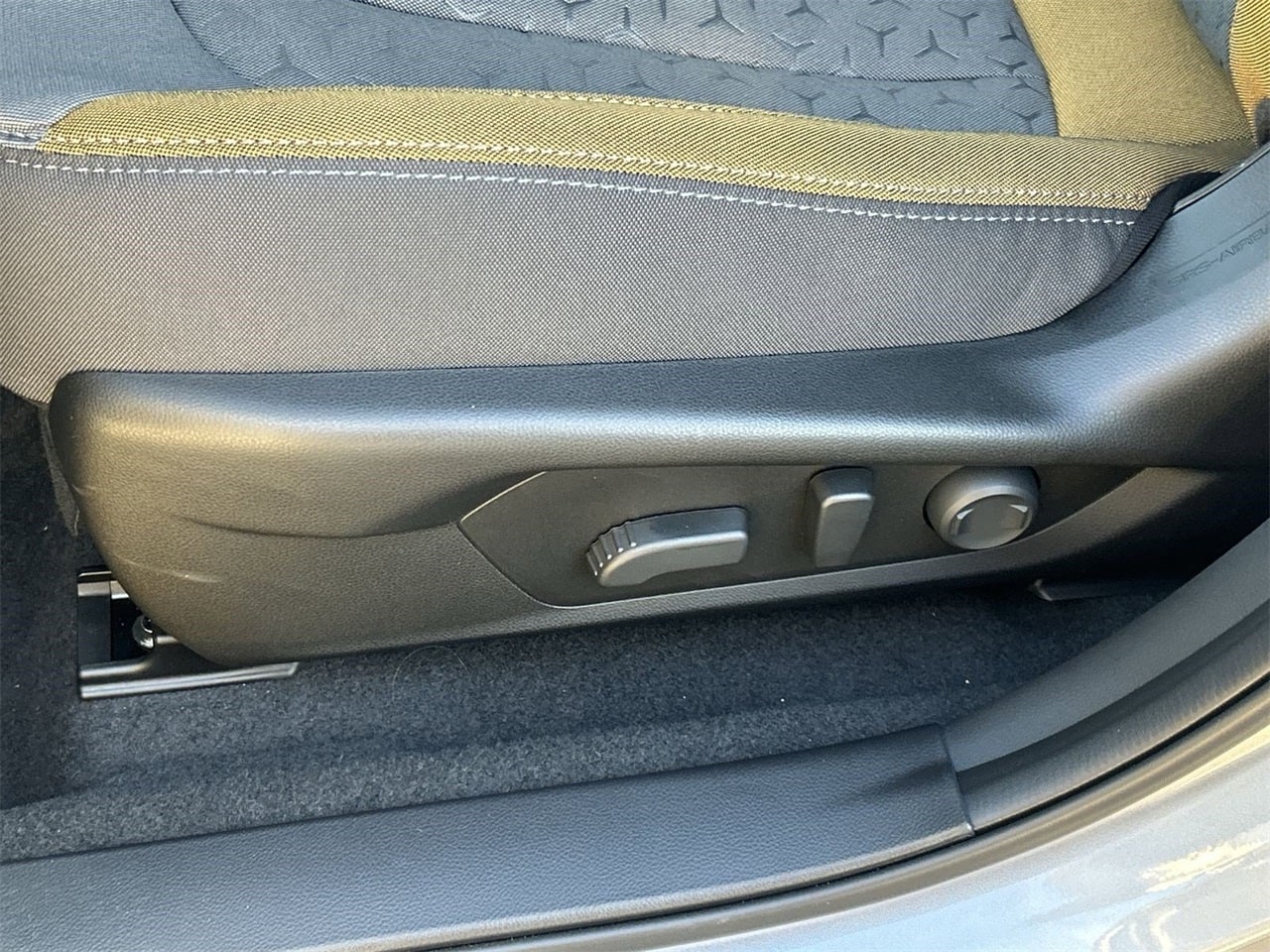 New 2026 Ice Silver Subaru Sport Hybrid image 16