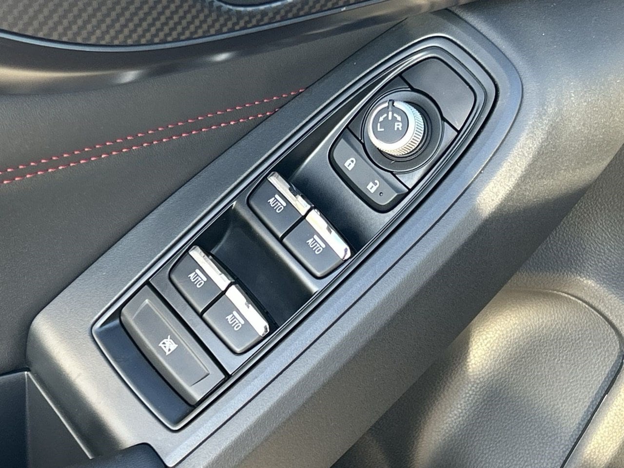 New 2026 Crystal Black Silica Subaru Premium image 17