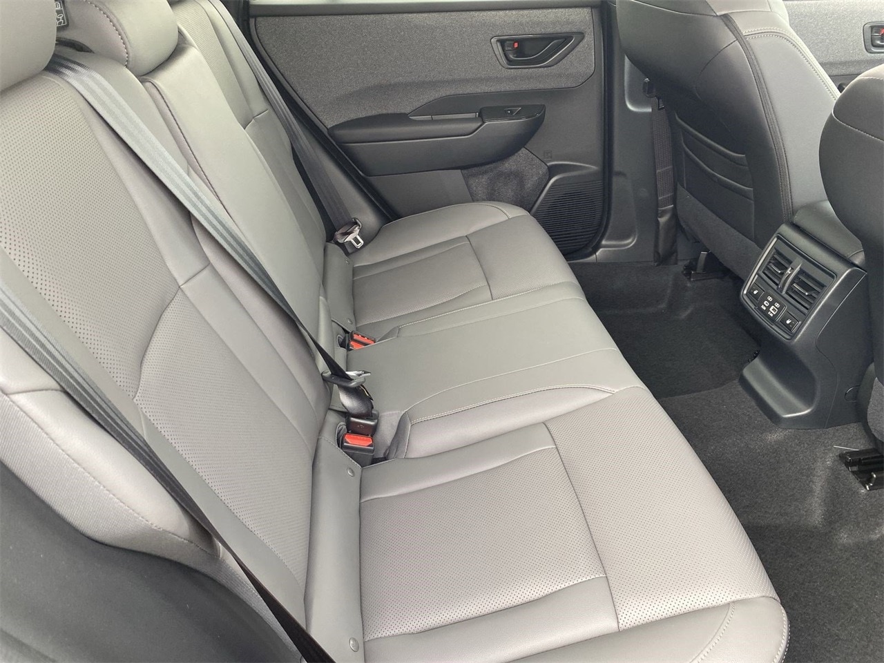 New 2026 Crystal Black Silica Subaru Limited image 9