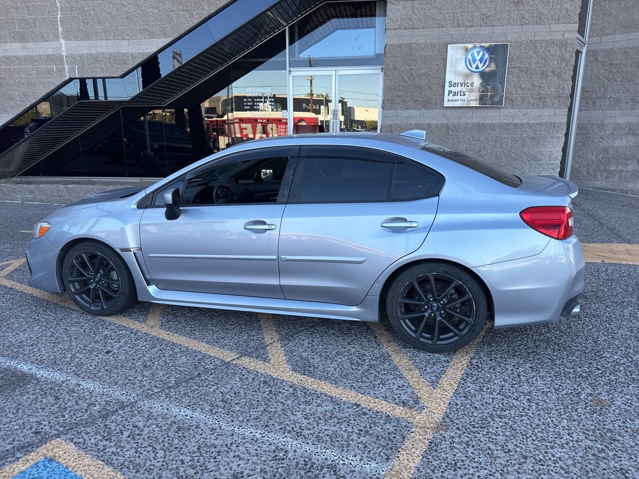 2018 Subaru WRX Premium photo 3