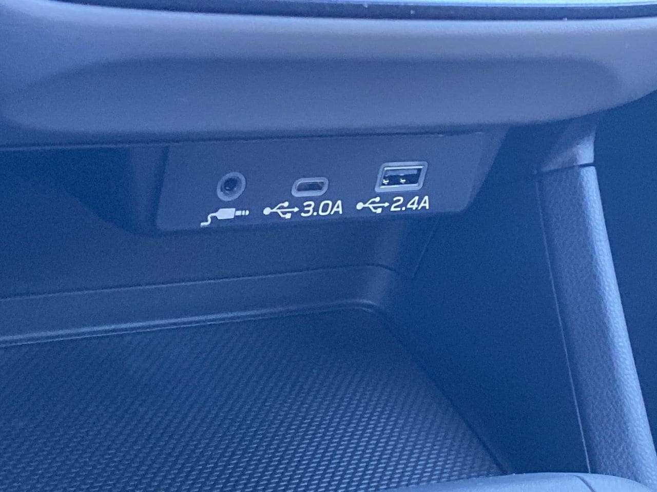 New 2026 Crystal White Pearl Subaru Premium image 25