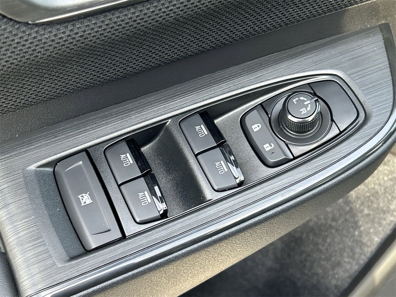 New 2026 Deep Emerald Green Pearl Subaru Limited image 17