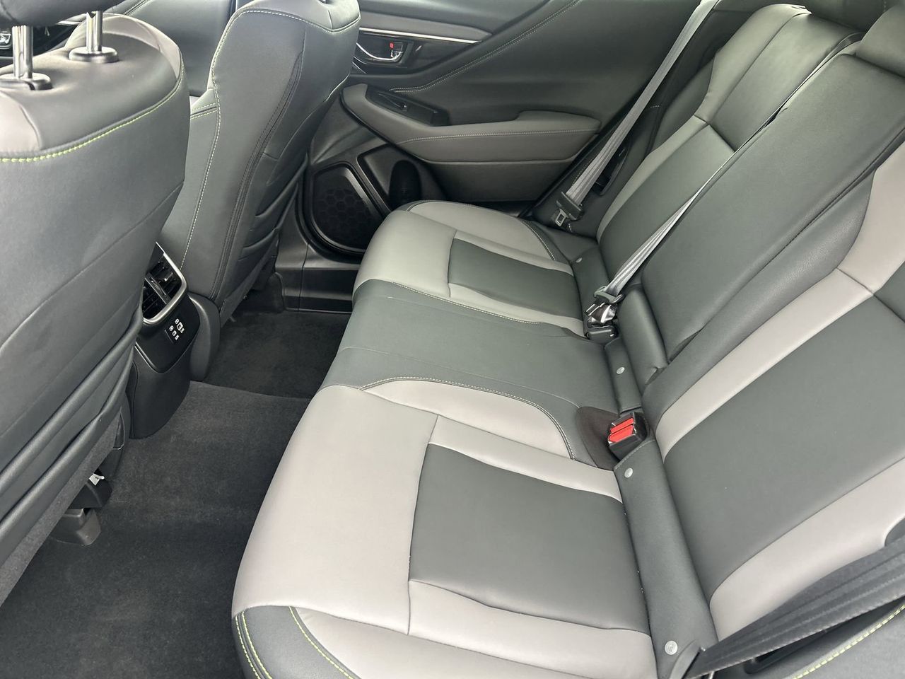 2025 Subaru Outback Onyx Edition - Photo 14