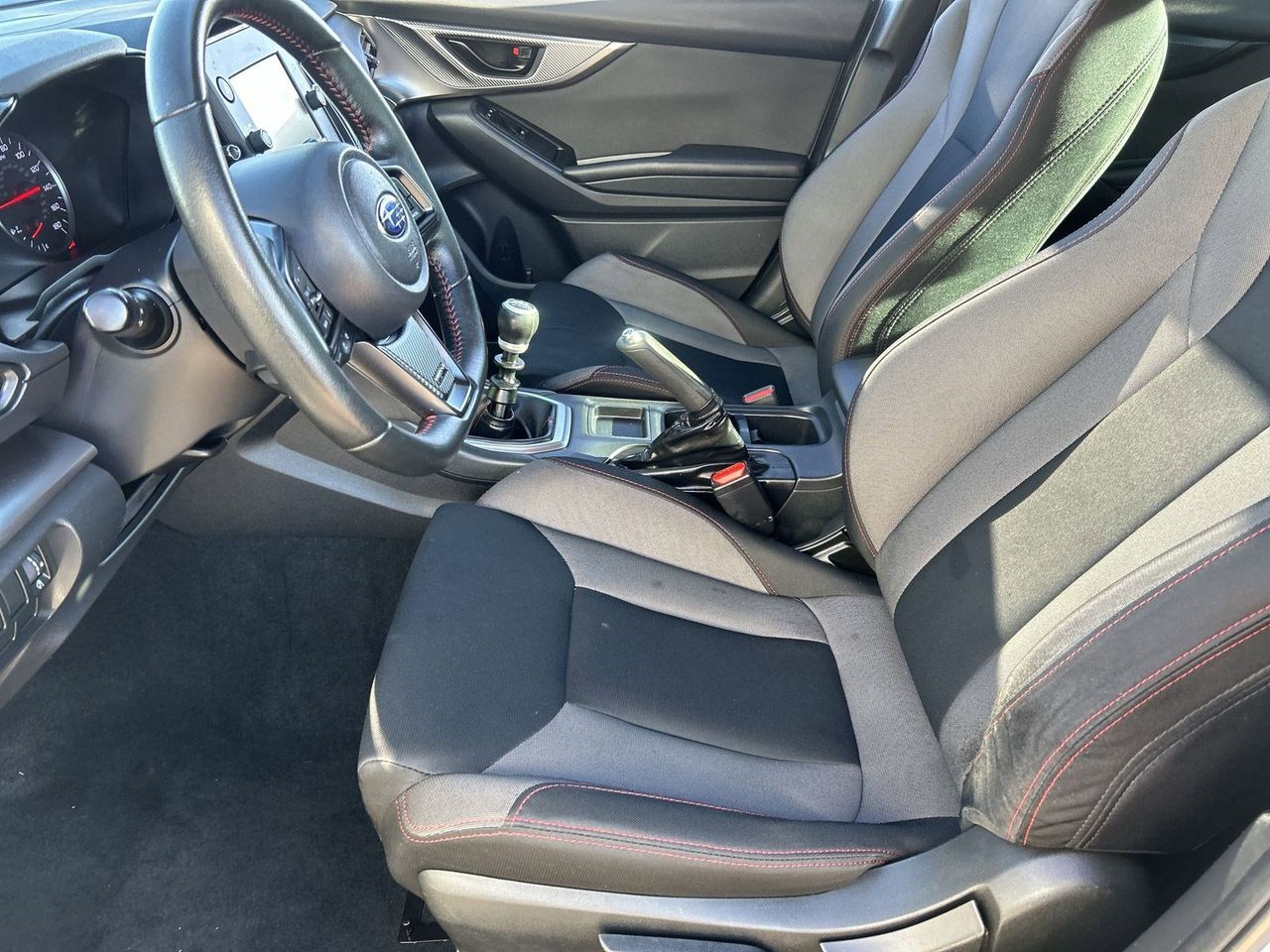 Used 2022 Ceramic White Subaru Base image 16