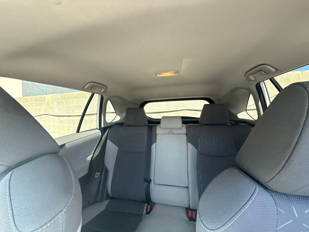 Used 2021 Toyota RAV4 XLE SUV
