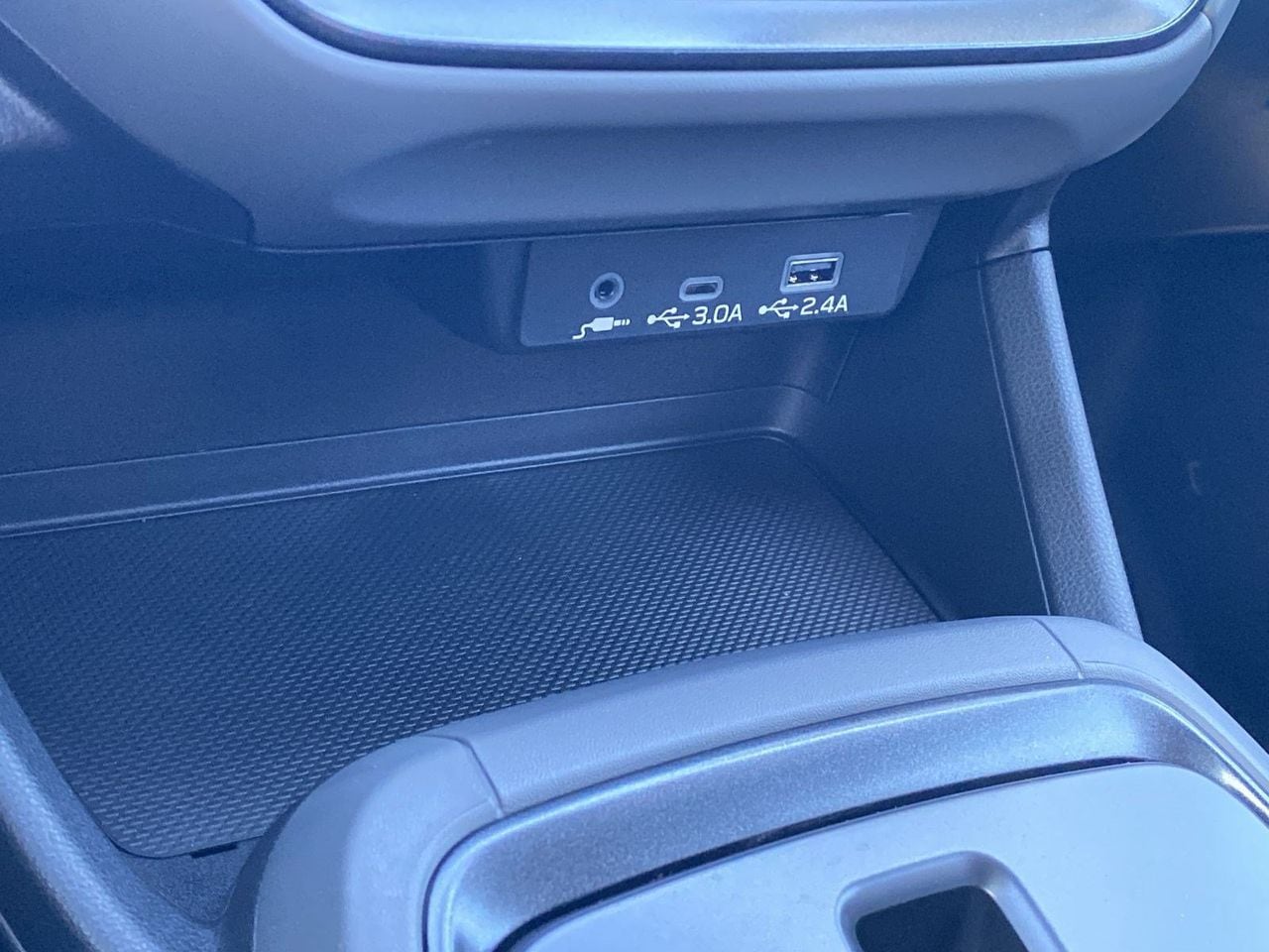 New 2026 Ice Silver Subaru Premium image 25