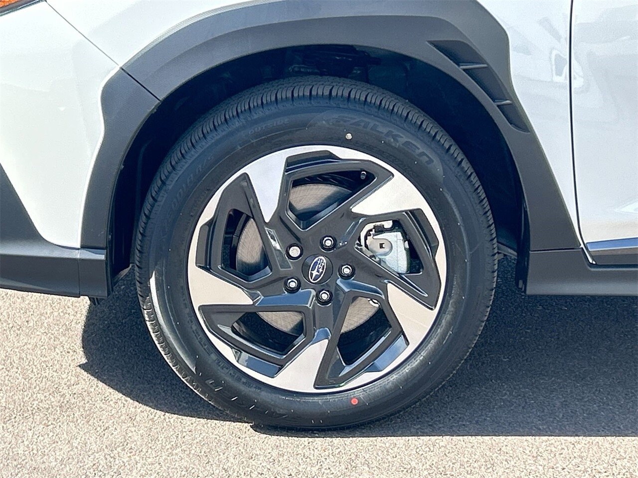 2025 Subaru Crosstrek Limited photo 2