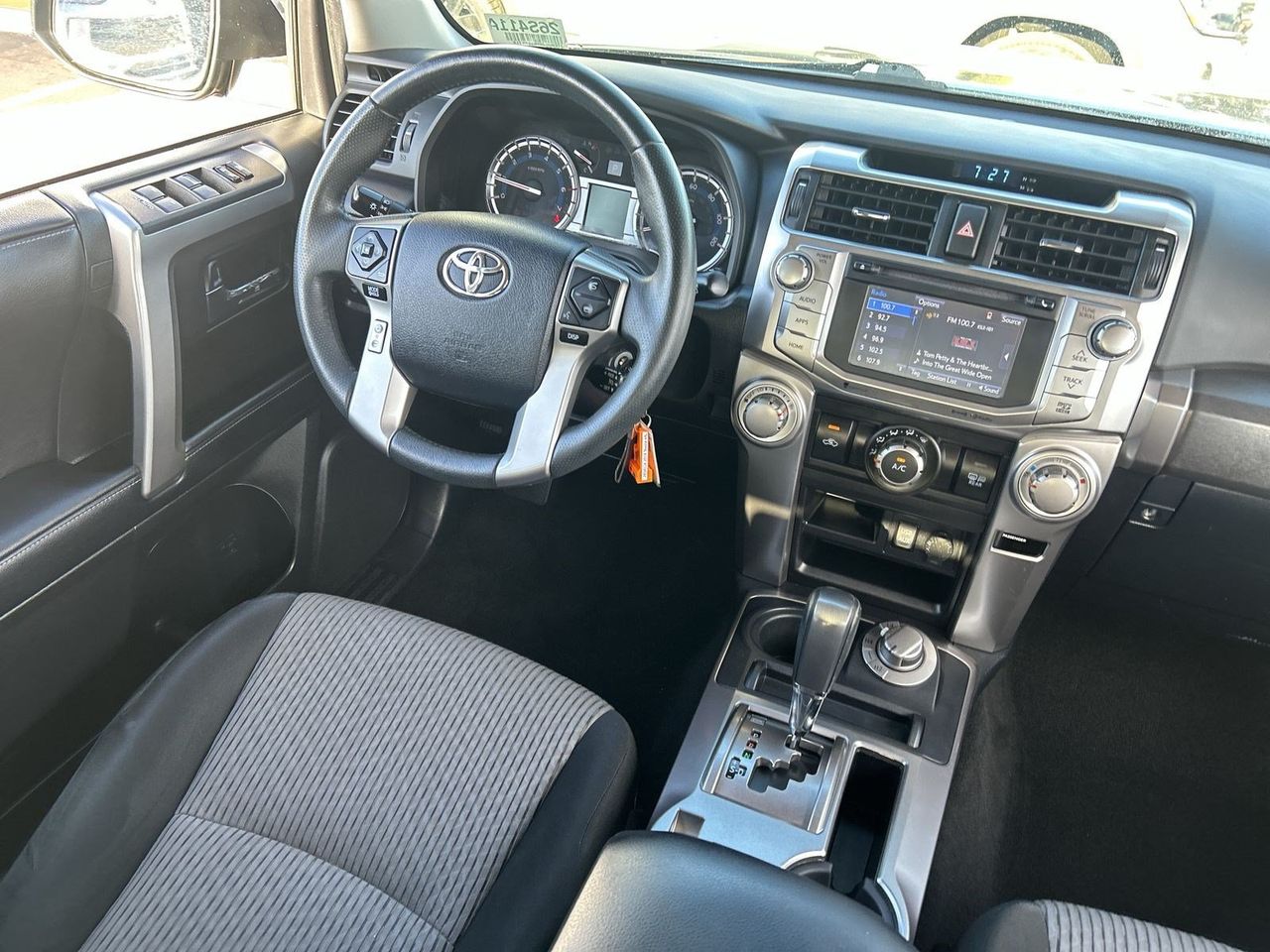 Used 2019 Midnight Black Metallic Toyota SR5 image 11