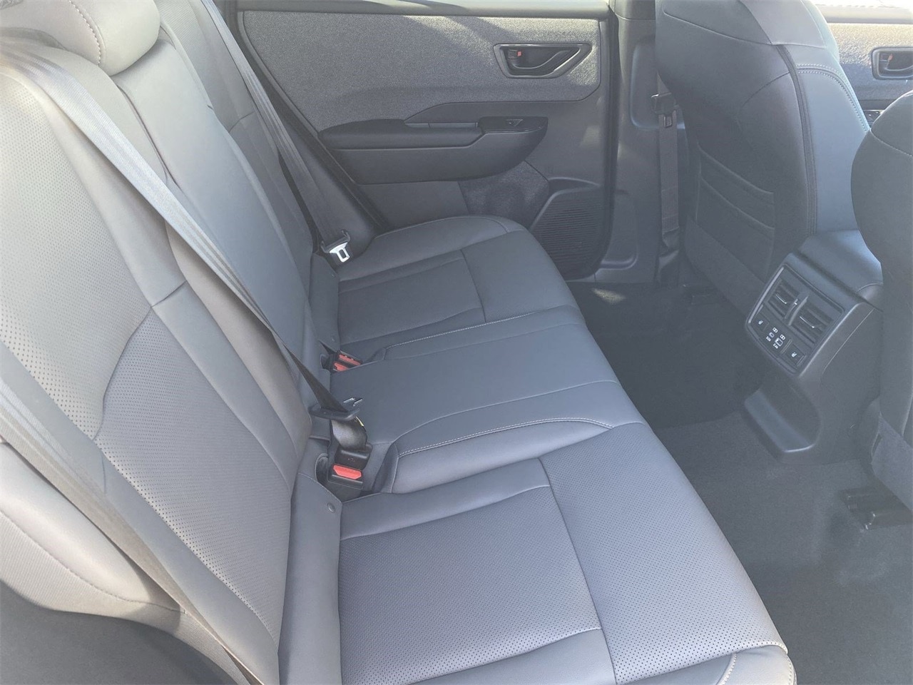 New 2026 Crystal White Pearl Subaru Limited image 9