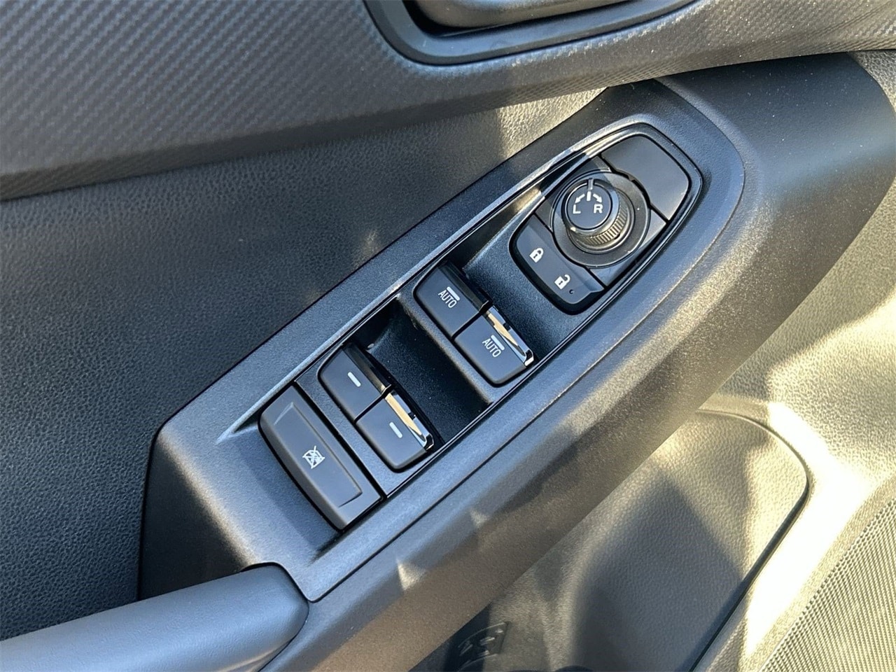 New 2026 Crystal Black Silica Subaru Base image 17