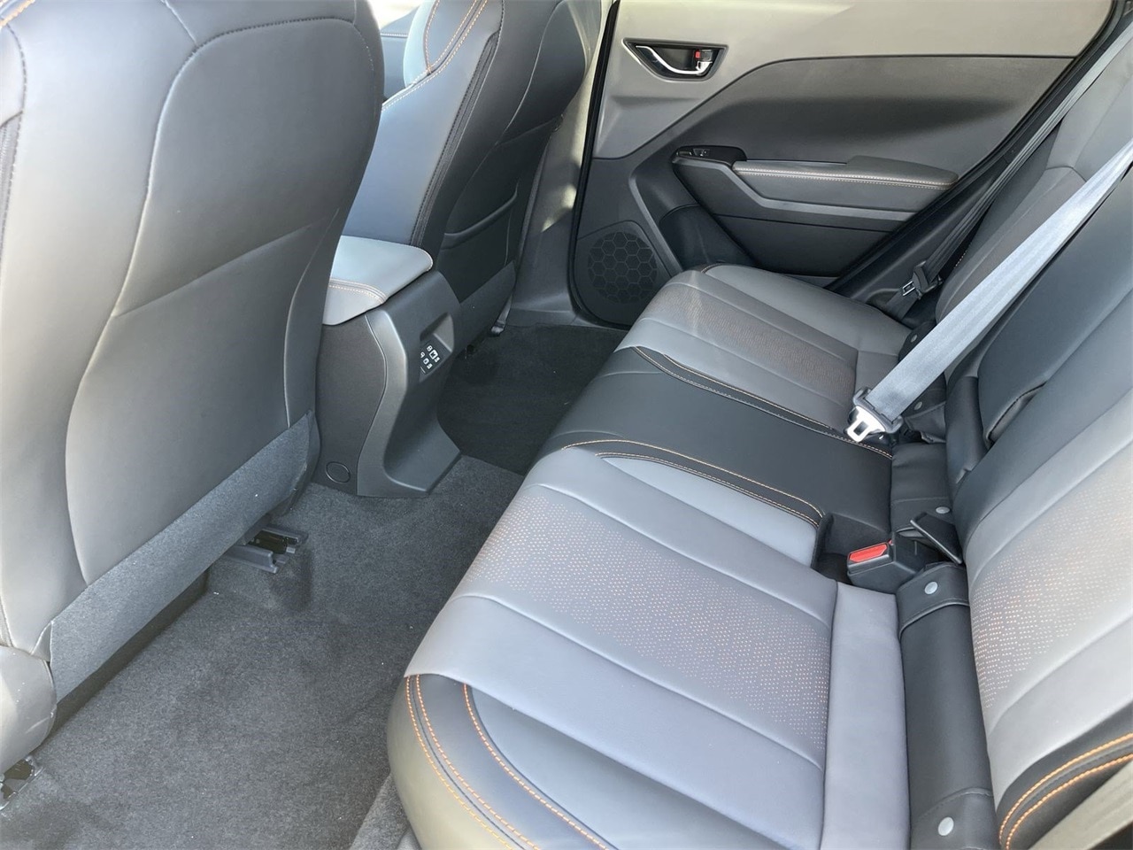 New 2026 Alpine Green Subaru Limited image 13