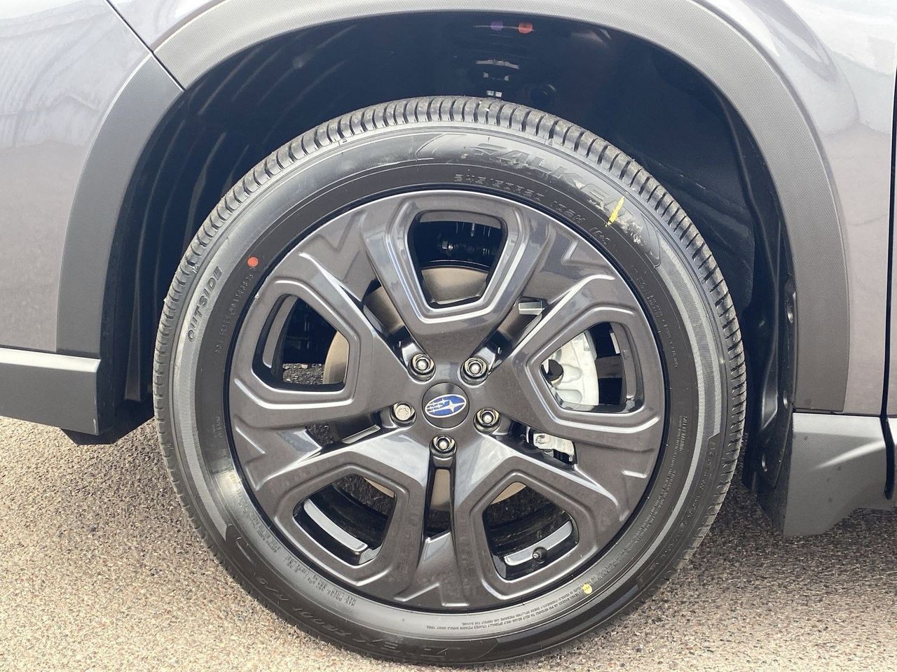 New 2026 Magnetite Gray Subaru Onyx Edition Touring 7-Passenger image 5