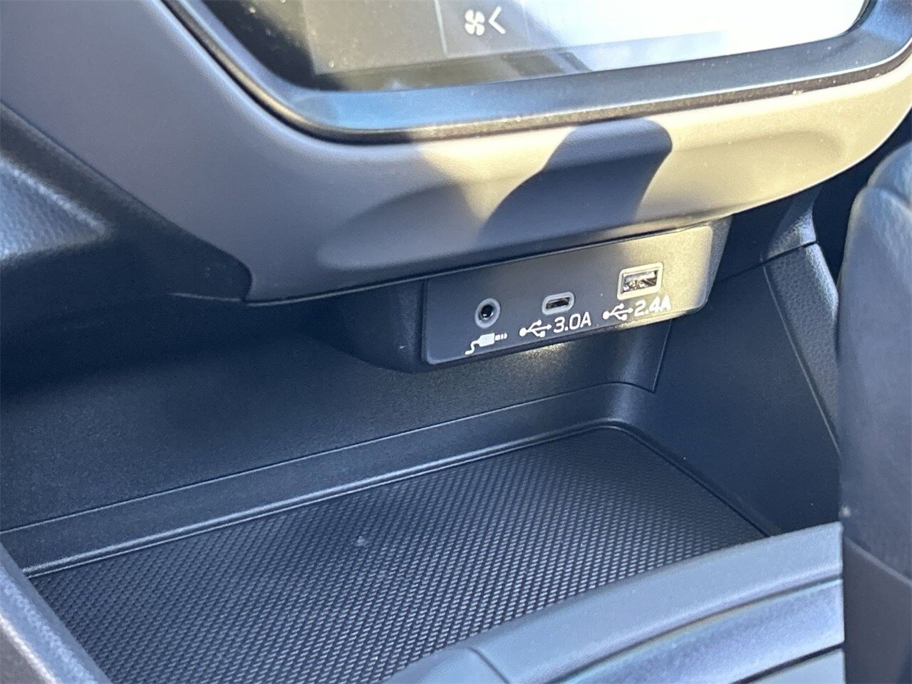 New 2026 Ice Silver Subaru Premium image 24