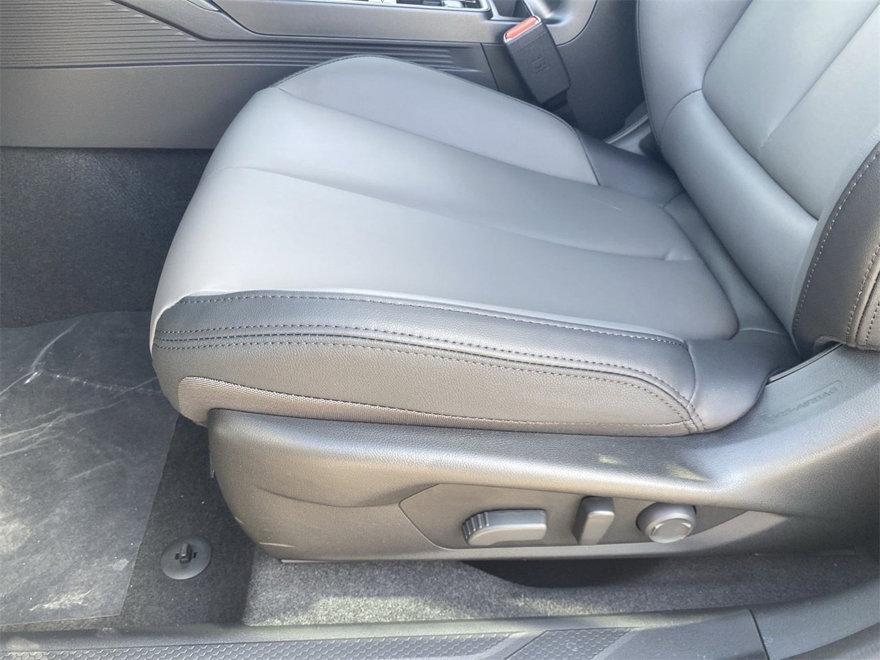 New 2026 Sapphire Blue Pearl Subaru Premium image 16