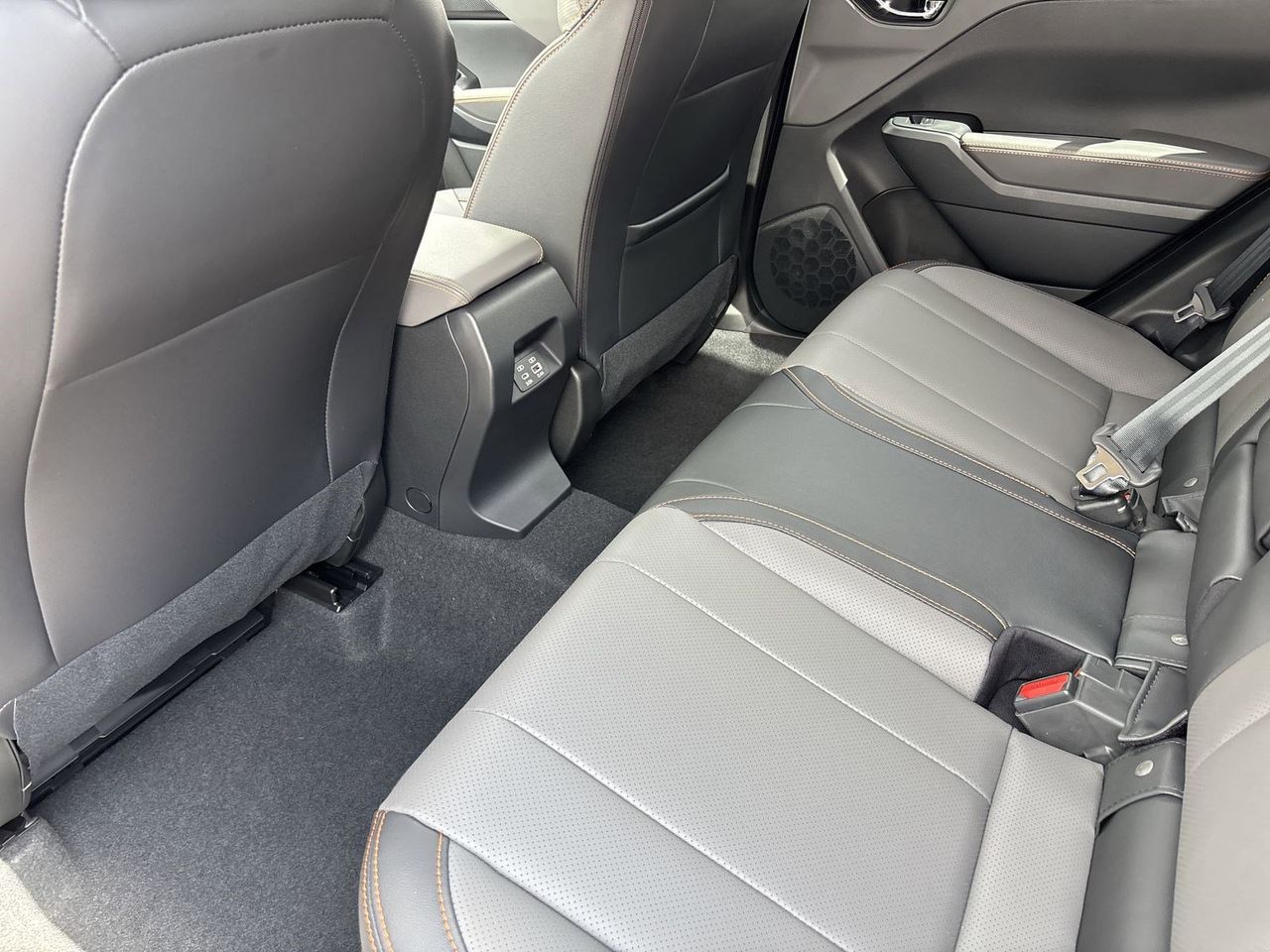 New 2026 Magnetite Gray Subaru Limited Hybrid image 13