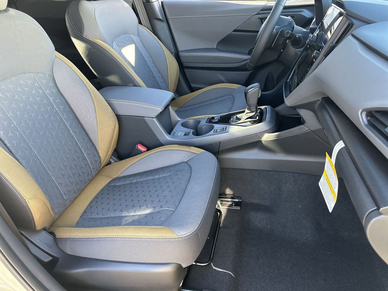 New 2026 Sand Dune Pearl Subaru Sport Hybrid image 7