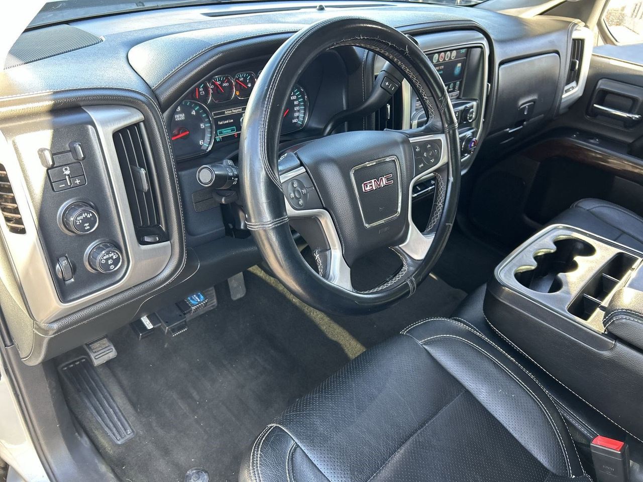 2018 GMC Sierra 1500 SLE - Photo 16