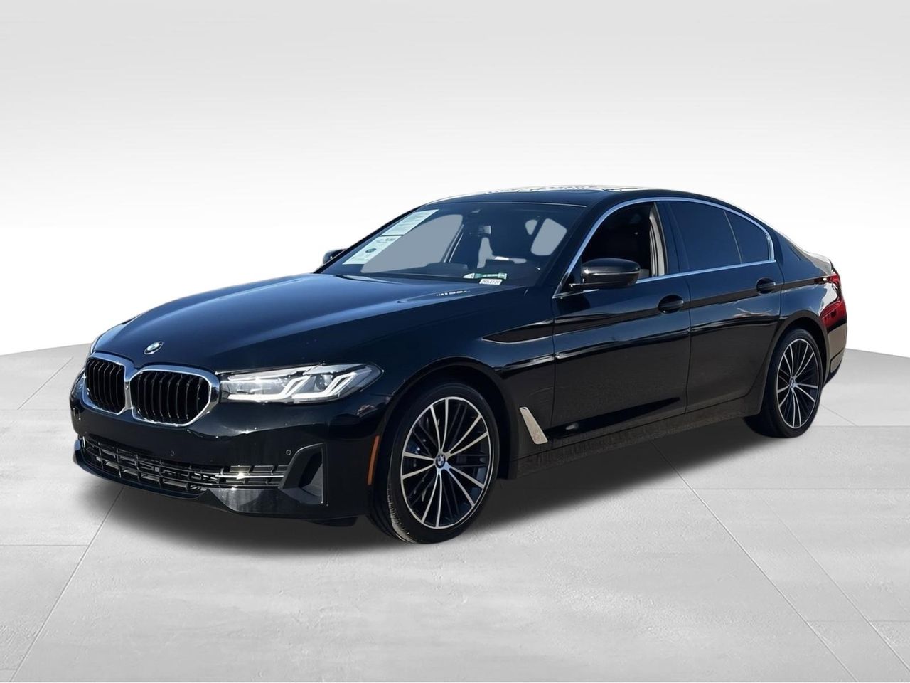 2021 BMW 5 Series 530i Sedan's photo