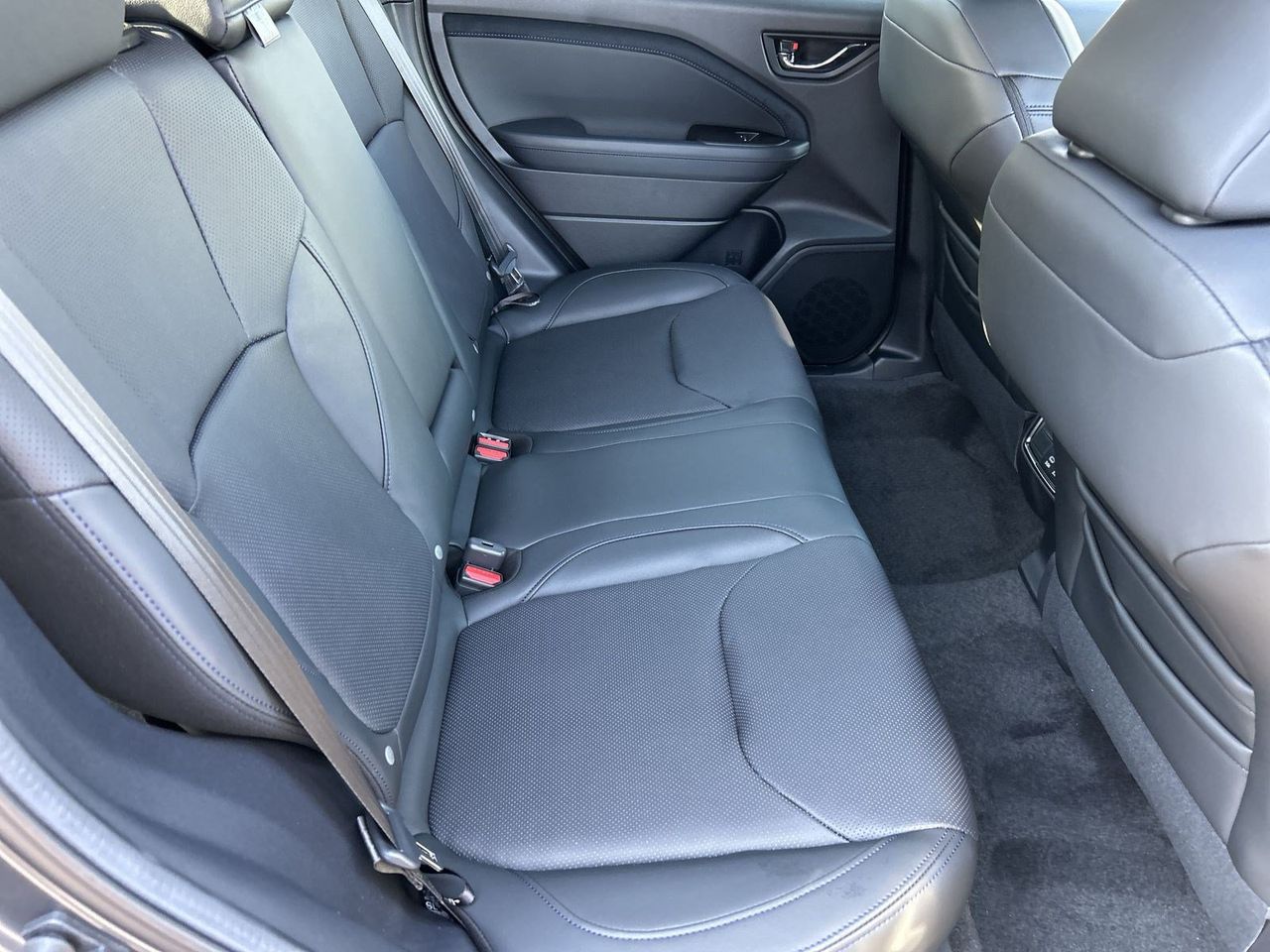 New 2026 Magnetite Gray Subaru Limited image 9